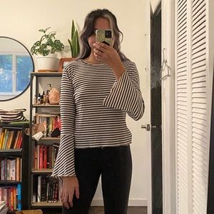 Bell arm long sleeve